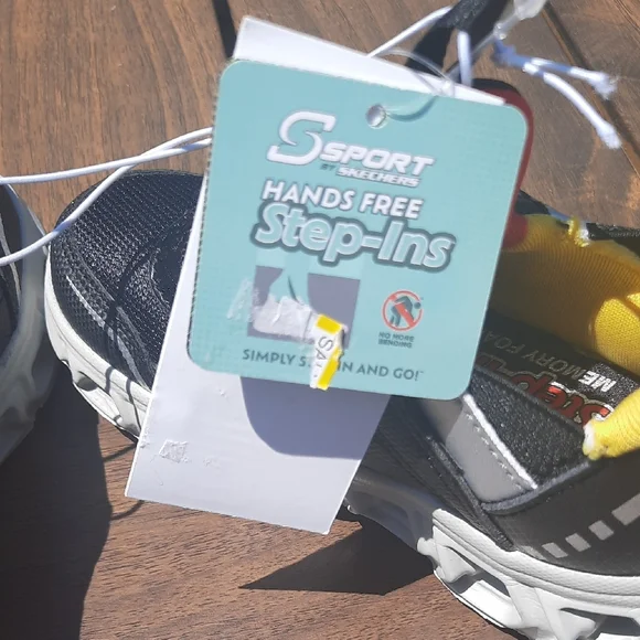 Sketchers Slip On Kids Black and Yellow Shoes - Picture 4 of 5